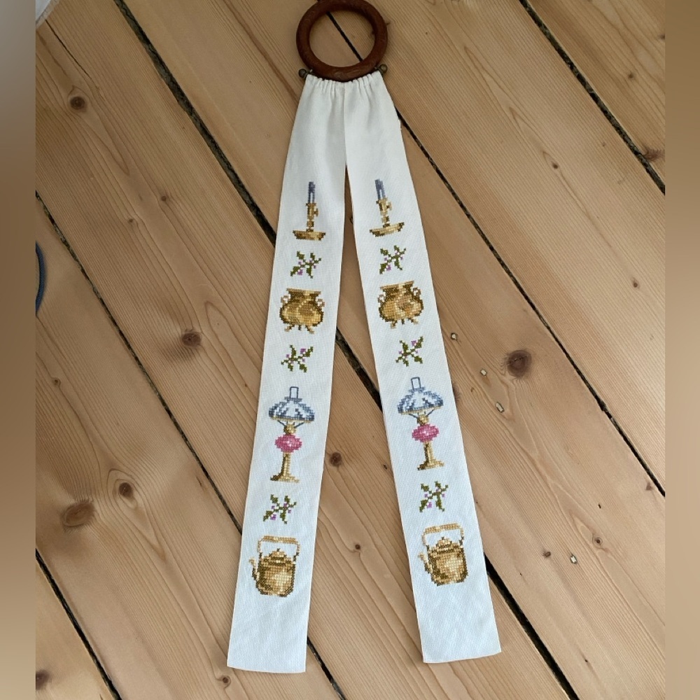 Vintage - Handmade Danish Needlepoint Design